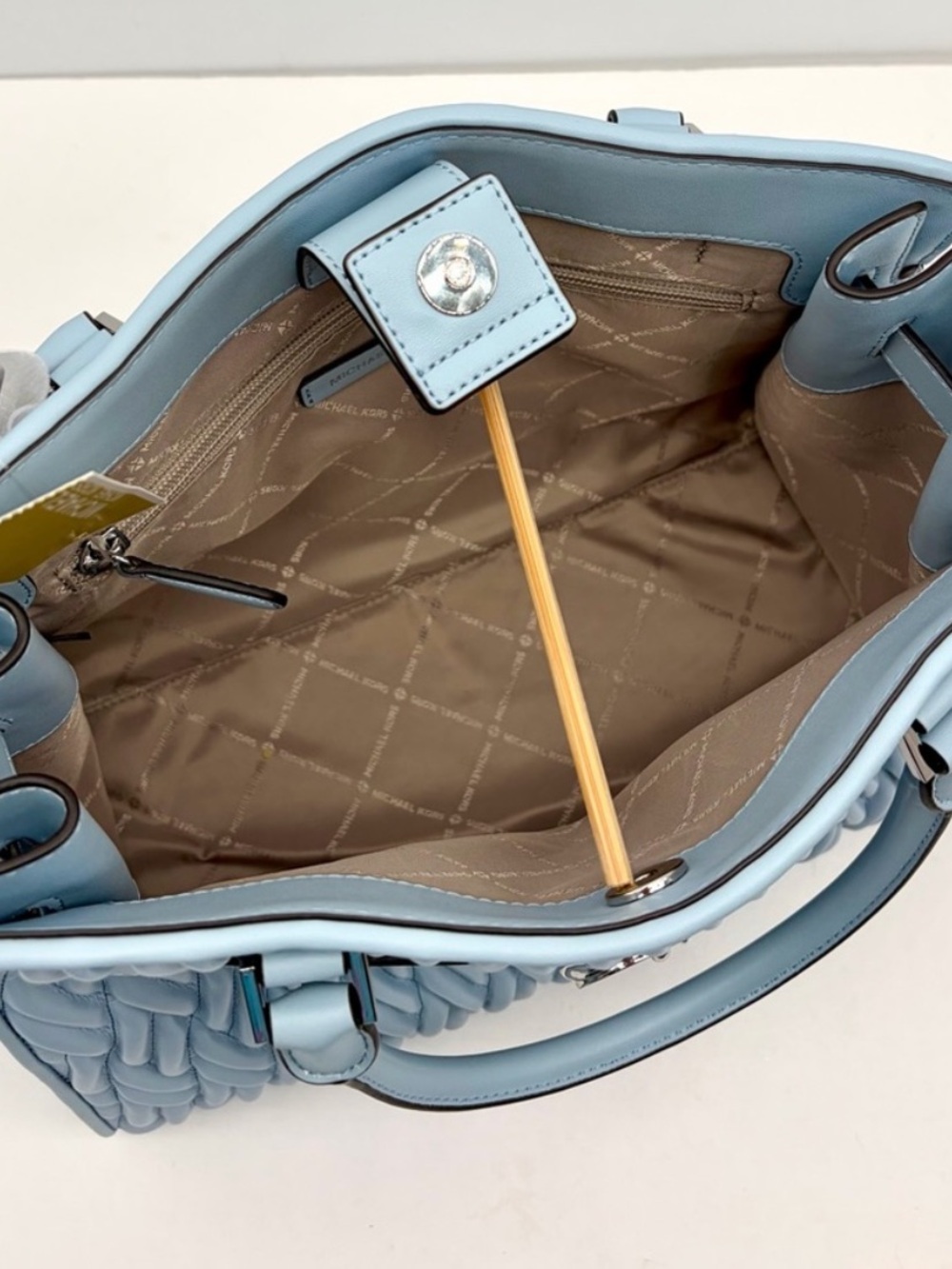 Michael Kors Hamilton Medium Satchel Crossbody Bag Pale Blue NWT - Picture 10 of 12